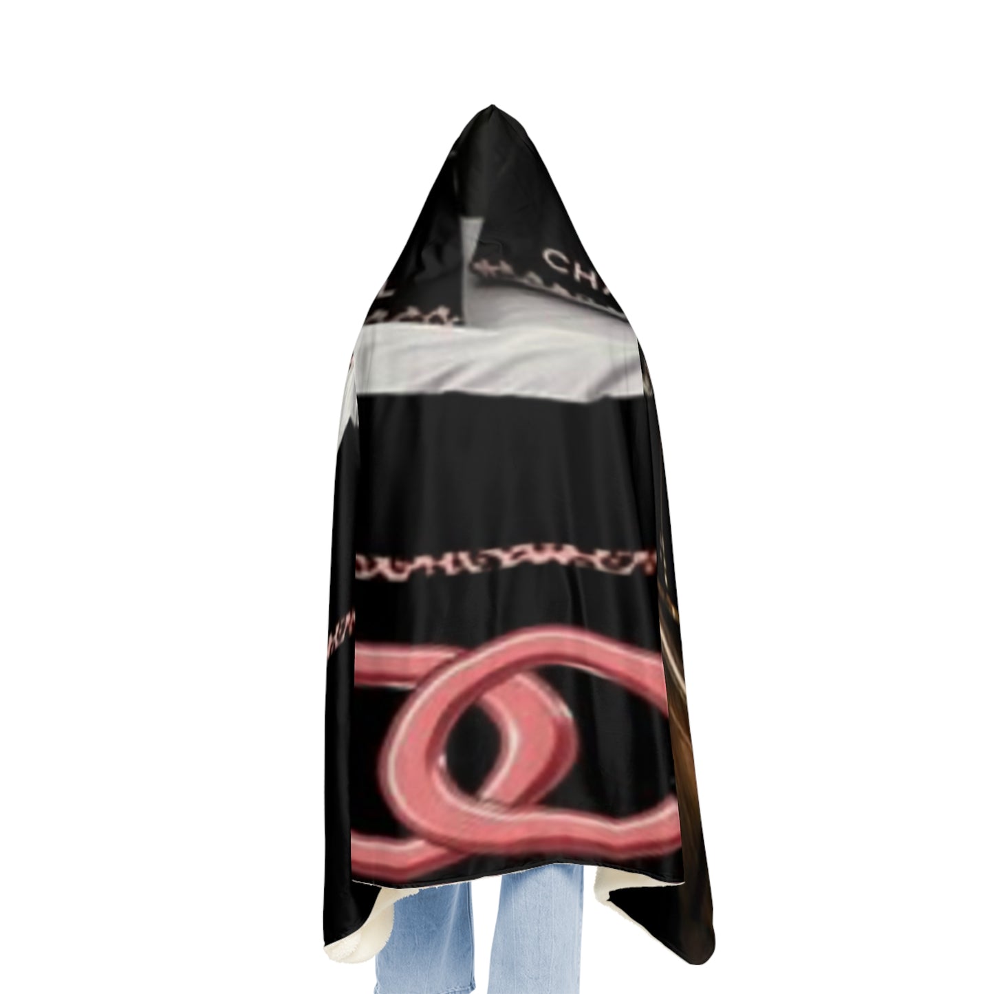 Chic Snuggle Blanket for Cozy Nights, Designer Throw for Fashion Lovers, Perfect Gift for Birthdays, Holidays, or Home Decor